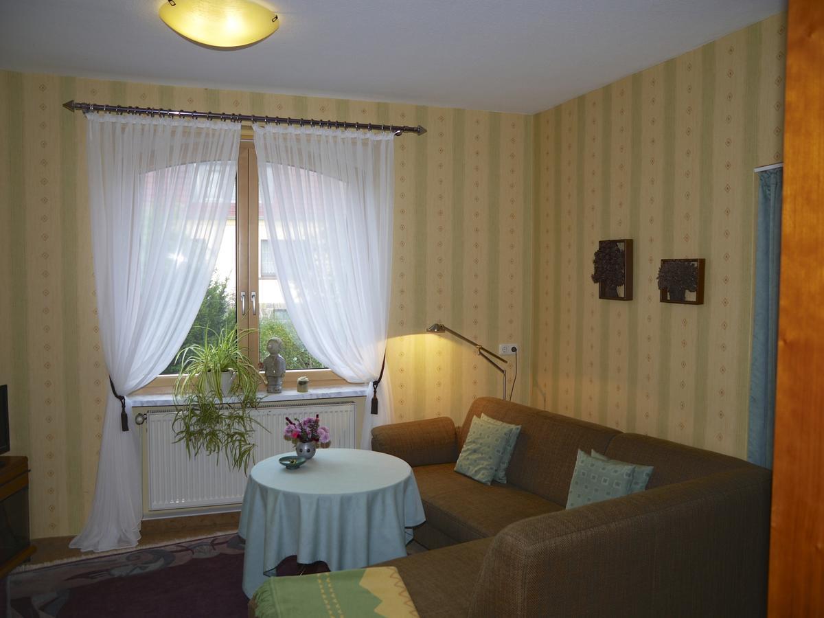 Ferienwohnung Haus "Anna" Bad Blankenburg Ngoại thất bức ảnh